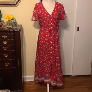 Bohemian FLORAL & Flowy Maxi Dress - V NECK COMFY .. summertime vibe<3